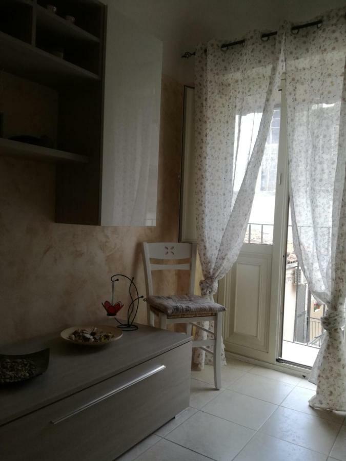 Casa Vacanze "Cortile Aquilone" Катанія Екстер'єр фото